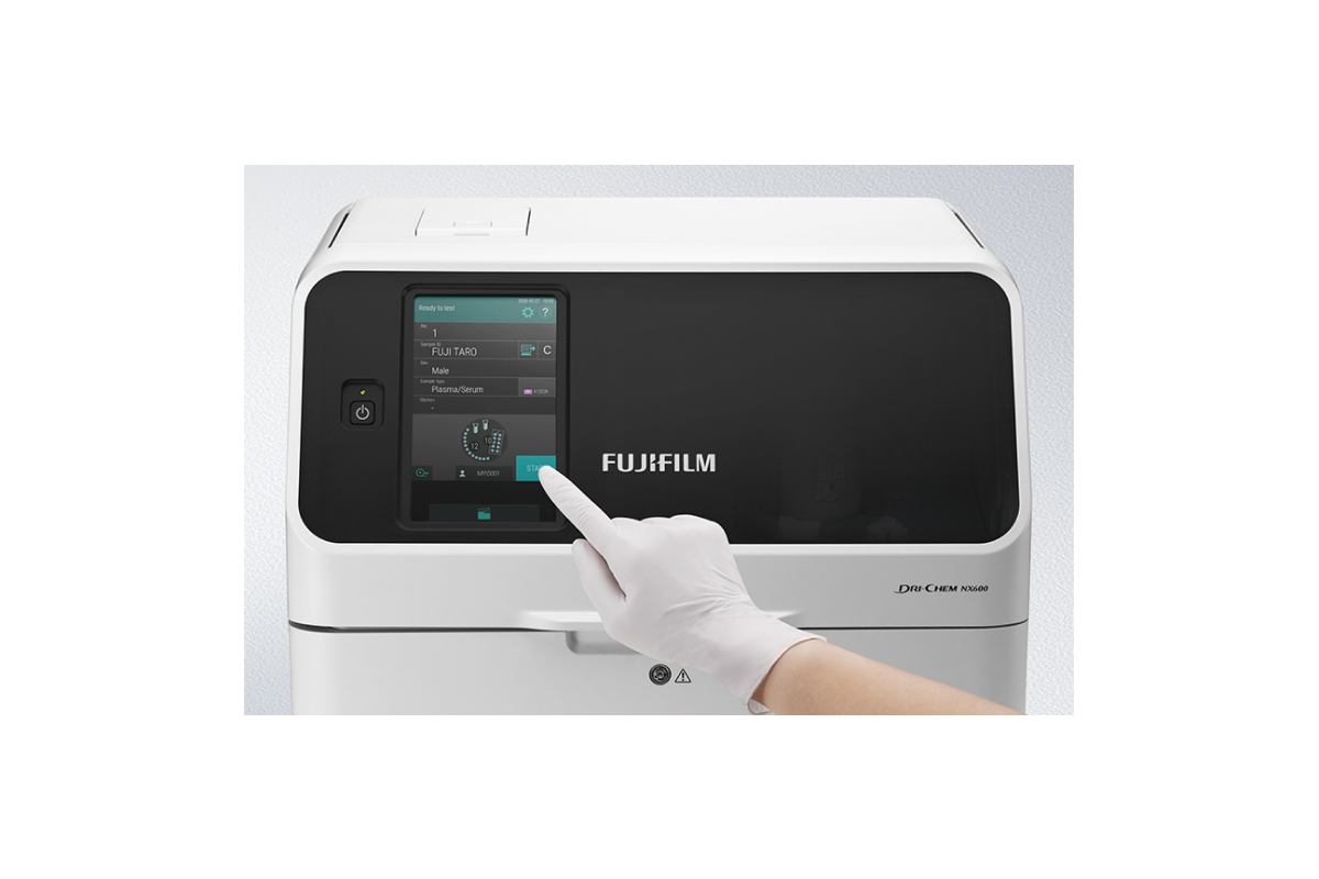 FujiFilm NX600 prezentacija 1